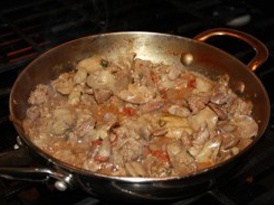 Куриные сердечки в сметанном соусе Куриные сердечки в сметанном соусе