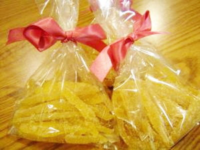 Цукаты из лимонных корочек Цукаты из лимонных корочек