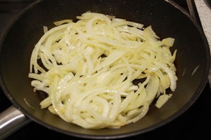 Яичница с луком Яичница с луком
