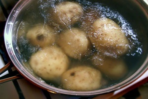 Картофельные зразы с яйцом Картофельные зразы с яйцом