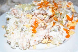 Салат с плавленым сыром Салат с плавленым сыром