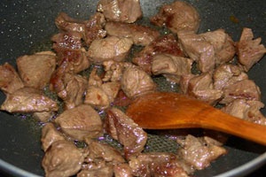 Мясо, тушеное с овощами Мясо, тушеное с овощами