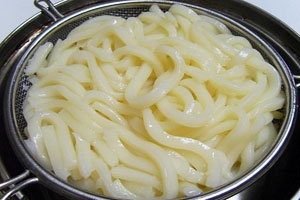 Лапша удон с курицей и овощами Лапша удон с курицей и овощами