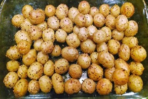 Картофель, запеченный в чесноке Картофель, запеченный в чесноке