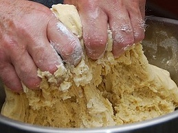 Французский луковый пирог Французский луковый пирог