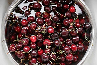 Компот из черешни Компот из черешни