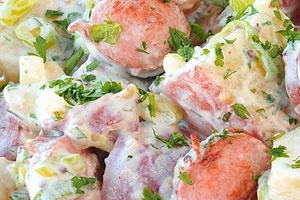 Салат с сосисками Салат с сосисками