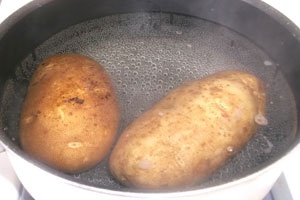 Салат с сосисками Салат с сосисками