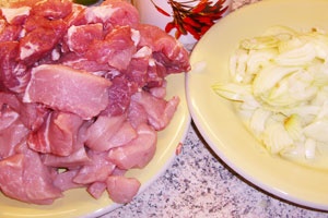 Тушеное мясо с гречкой Тушеное мясо с гречкой