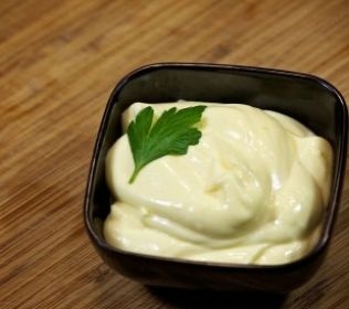 Майонез с яйцами Майонез с яйцами