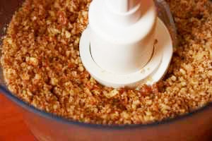 Пирог с грецкими орехами Пирог с грецкими орехами