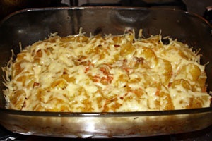 Картошка с мясом в духовке Картошка с мясом в духовке