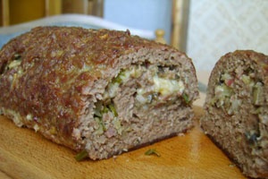 Мясной рулет из фарша Мясной рулет из фарша