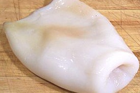 Салат с кальмарами и грибами Салат с кальмарами и грибами