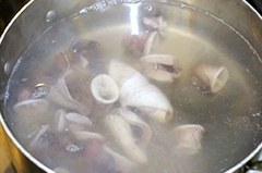 Салат с кальмарами и сыром Салат с кальмарами и сыром