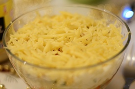 Салат слоеный с шампиньонами Салат слоеный с шампиньонами