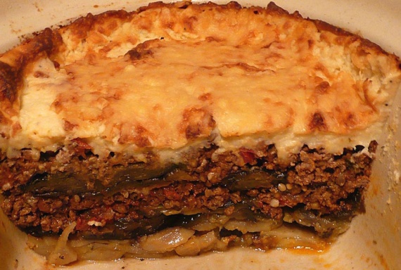 Мусака с картошкой Мусака с картошкой