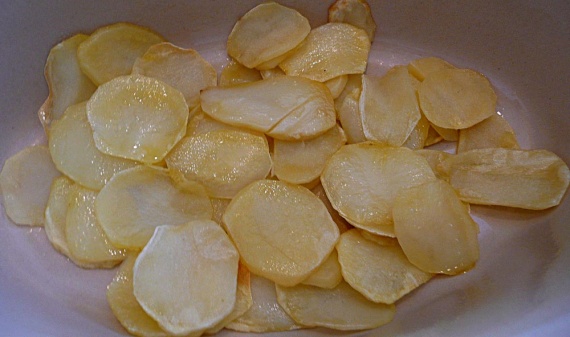 Мусака с картошкой Мусака с картошкой