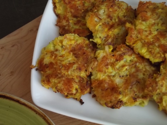 Кабачковые оладьи с сыром Кабачковые оладьи с сыром