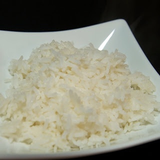 Салат с тунцом и рисом Салат с тунцом и рисом