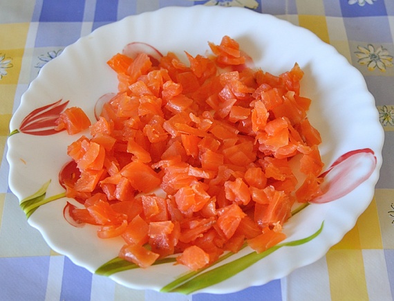 Салат с рисом и красной рыбой Салат с рисом и красной рыбой