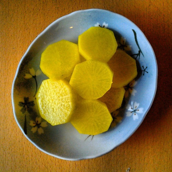 Маринованный дайкон Маринованный дайкон