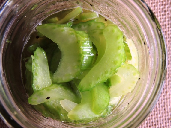Маринованный сельдерей Маринованный сельдерей