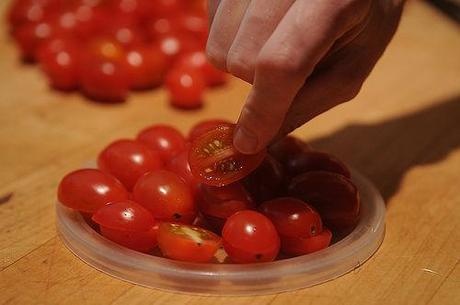 Салат из брокколи с помидорами Салат из брокколи с помидорами