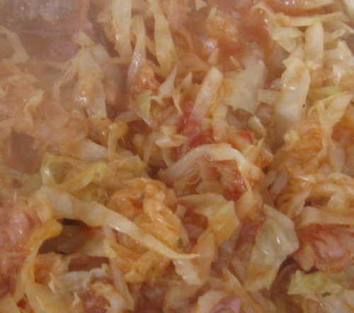 Тушеная капуста с курицей в мультиварке Тушеная капуста с курицей в мультиварке