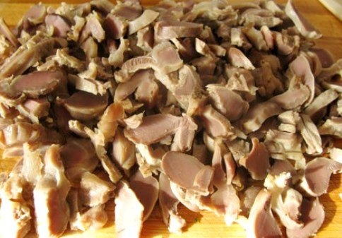 Салат из куриных желудков Салат из куриных желудков