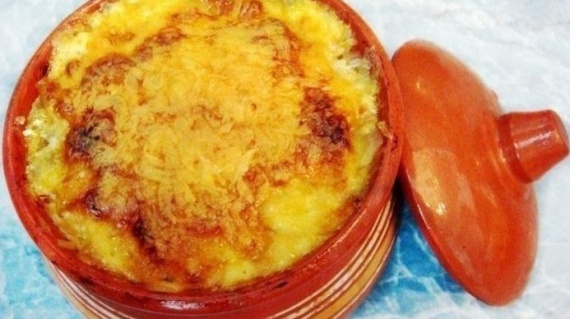Пельмени в горшочках с грибами и сыром Пельмени в горшочках с грибами и сыром