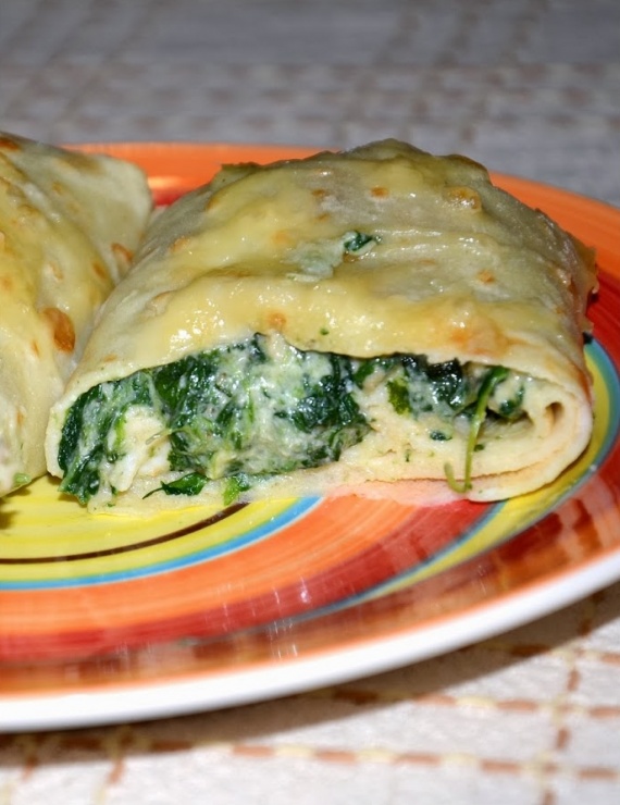 Блины с курицей и шпинатом Блины с курицей и шпинатом