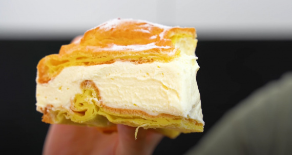 Нереально вкусный торт «Карпатка» с заварным кремом Нереально вкусный торт «Карпатка» с заварным кремом