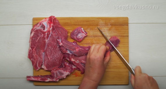 Гуляш. Венгерская кухня Гуляш. Венгерская кухня