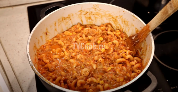 Макароны с фаршем и кукурузой Макароны с фаршем и кукурузой