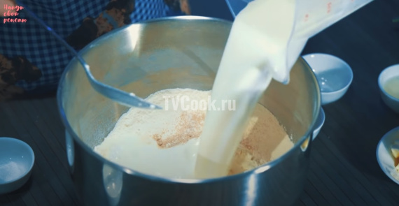 Пирожки с зеленым луком и яйцом на кефире Пирожки с зеленым луком и яйцом на кефире