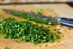 Простой салат с курицей Простой салат с курицей