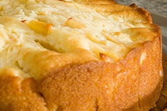 Шарлотка с творогом и яблоками Шарлотка с творогом и яблоками
