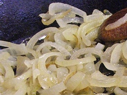 Грибная икра с чесноком Грибная икра с чесноком