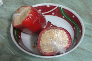 Перец, фаршированный сыром Перец, фаршированный сыром