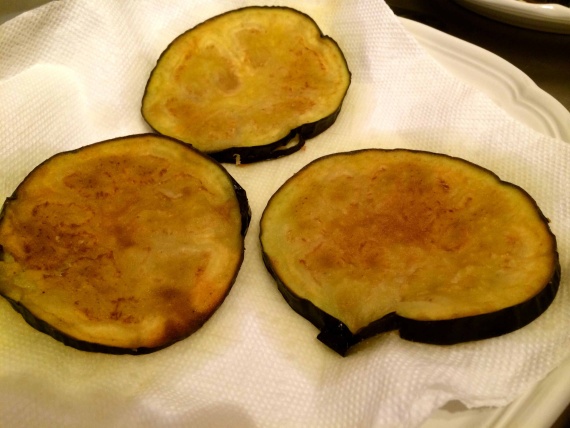 Баклажаны с чесноком и морковью Баклажаны с чесноком и морковью