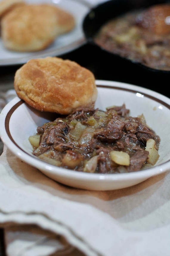 Жаркое с картошкой и мясом Жаркое с картошкой и мясом