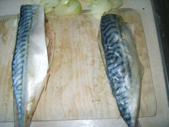 Запеченная скумбрия в рукаве Запеченная скумбрия в рукаве