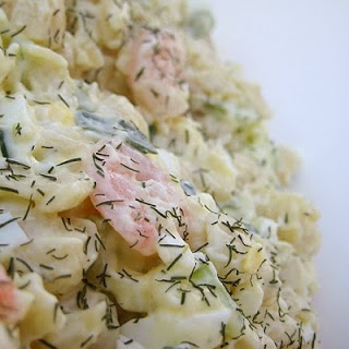 Салат с креветками и яйцами Салат с креветками и яйцами