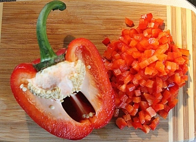 Салат с копченой куриной грудкой Салат с копченой куриной грудкой