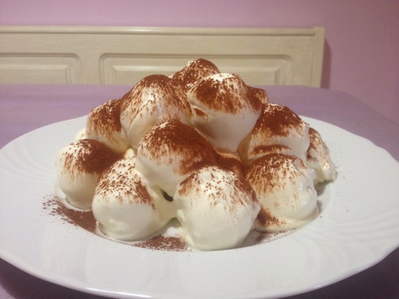 Торт из профитролей Торт из профитролей