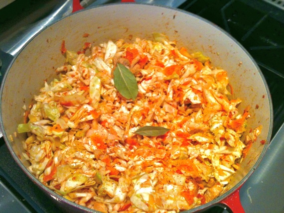 Тушеная капуста с кабачками Тушеная капуста с кабачками