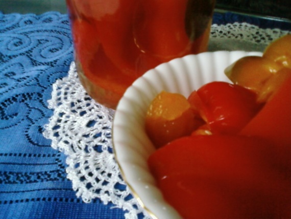 Маринованный перец с чесноком Маринованный перец с чесноком