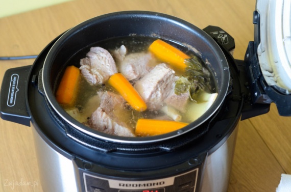 Мясной бульон в мультиварке Мясной бульон в мультиварке