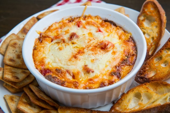 Запеченный красный перец с сыром Запеченный красный перец с сыром